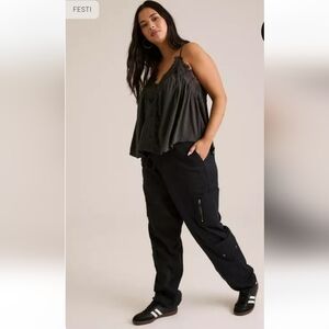 💥Sale💥Festi By Torrid Black Cargo Joggers